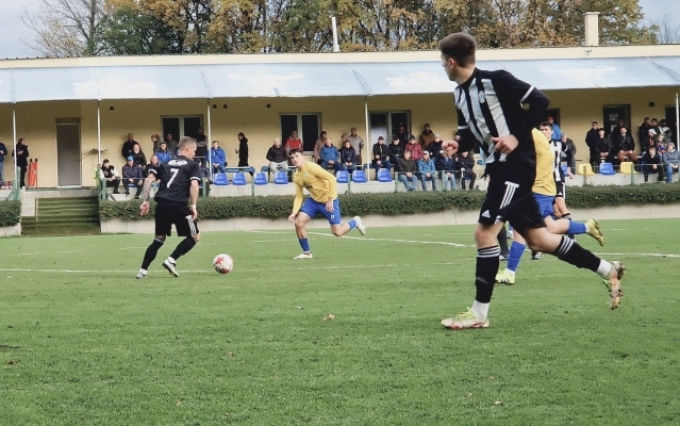 FK Kozlovice : SFK ELKO Holešov A 4:1 (2:1)